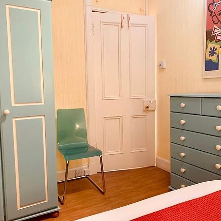 Royal Mile Apt, Just 1 Min From Edinburgh Castle! Buitenkant foto