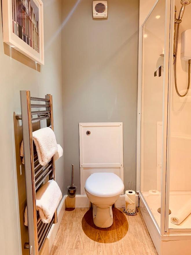 Royal Mile Apt, Just 1 Min From Edinburgh Castle! Buitenkant foto