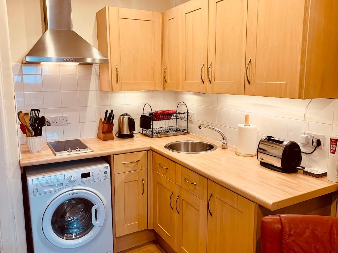 Royal Mile Apt, Just 1 Min From Edinburgh Castle! Buitenkant foto