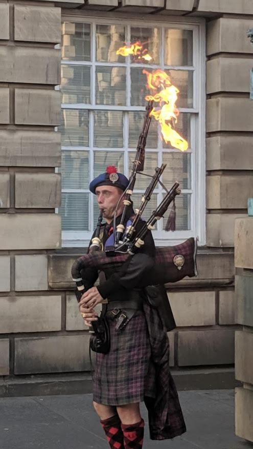 Royal Mile Apt, Just 1 Min From Edinburgh Castle! Buitenkant foto